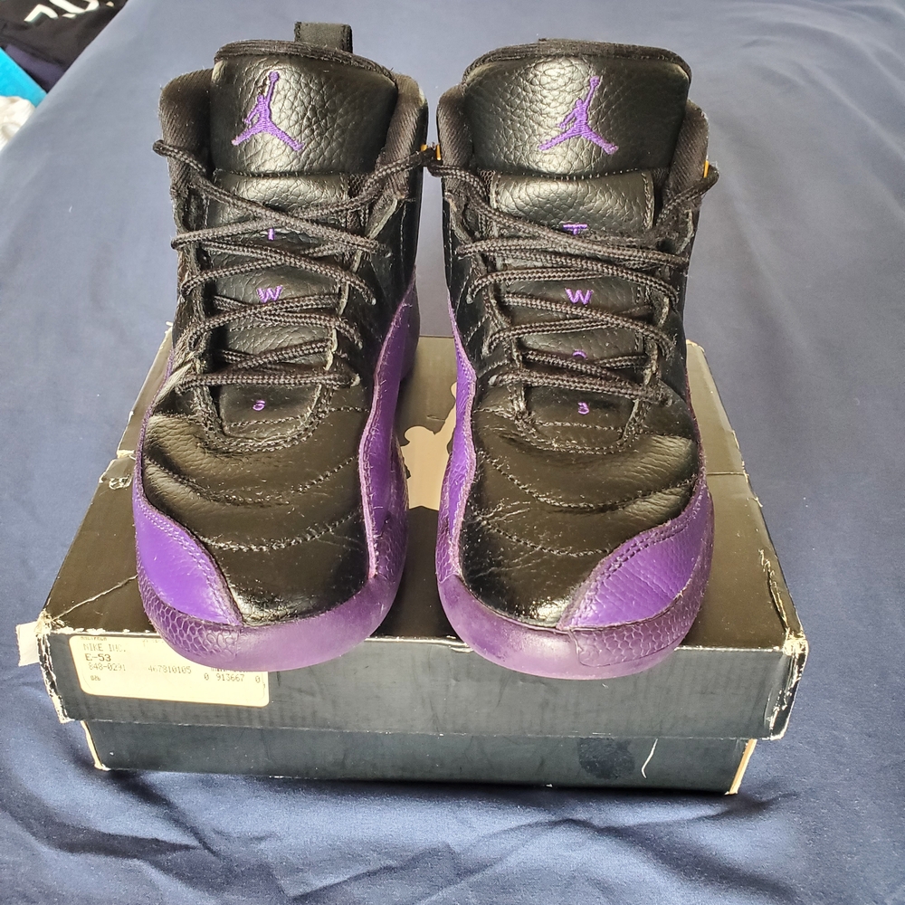 Air Jordan 12 Retro Kobe/Lakers Kids Size 2Y